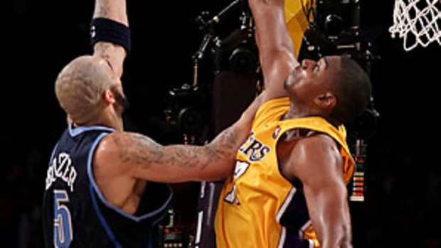 p1.andrew-bynum.getty.jpg